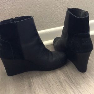 Toms Wedge Boot